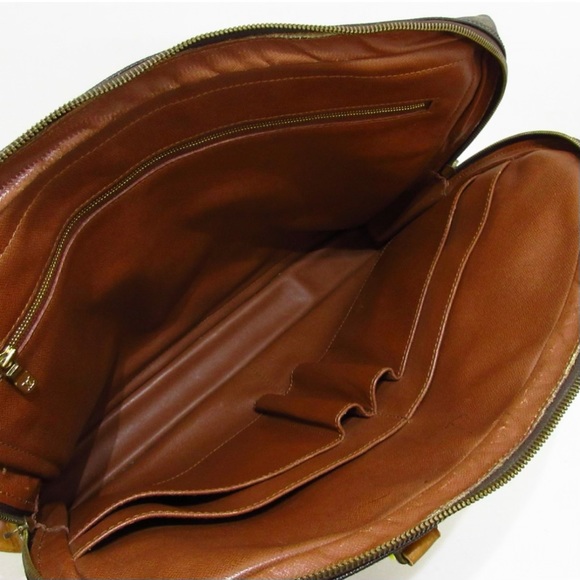 LOUIS VUITTON
Porte Documents Voyage briefcase - Picture 3 of 10